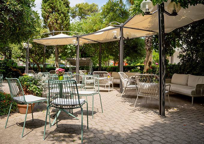 media.Hotel Stella Riccione 3 stelle Superior con Giardino Viale Ceccarini-5