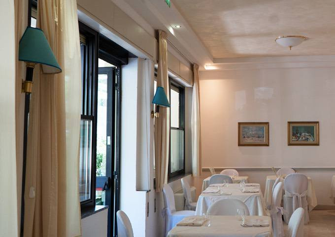media.Ristorante Hotel Stella Riccione-14