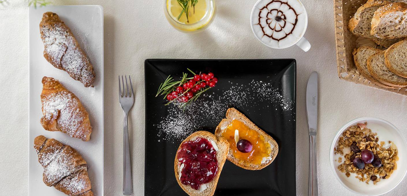 media.Offerta-Pernottamento-con-colazione-Hotel-Stella-Riccione