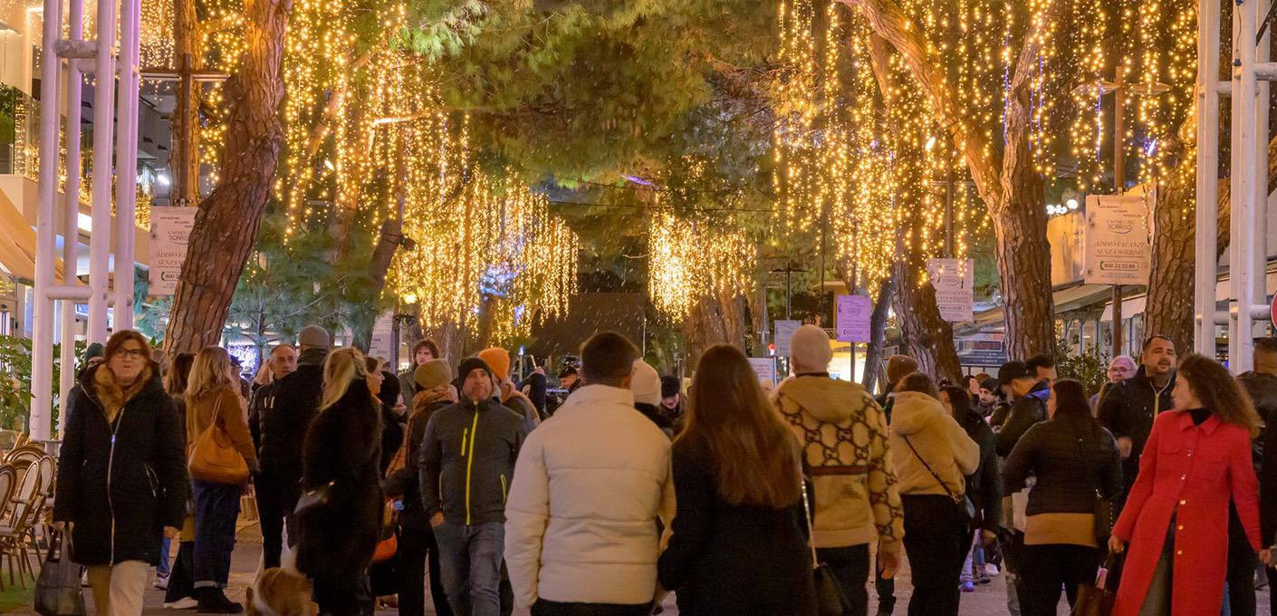 media.Offerta Capodanno in Pensione Completa a Riccione